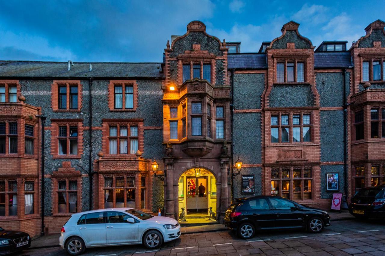 The Castle Hotel, Conwy, North Wales Buitenkant foto
